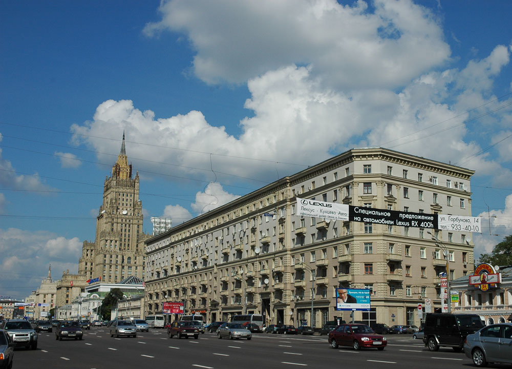 Famous Sister skyscraper of Foreign Minisity in Noscow, Russia