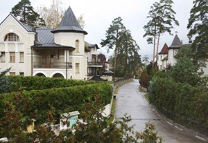 Арендовать дом в элитной резиденции Екатериновка на Рублевском шоссе